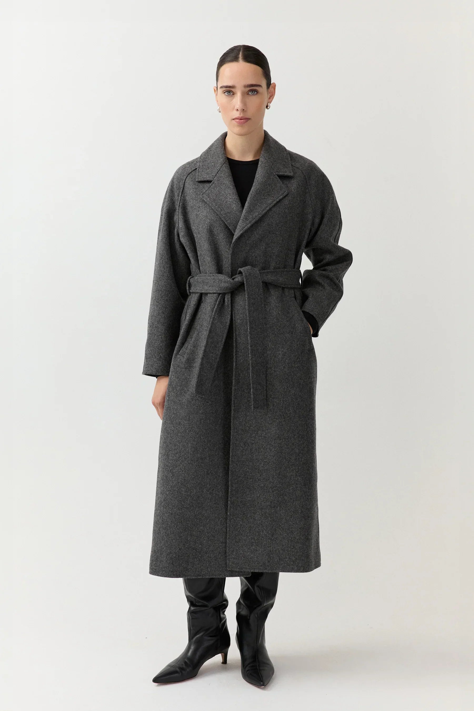 At Last & Co ウールベスト 46サイズ ダークグレー Belted Wool Coat Dark Grey | Sustainable Women's Outerwear – The