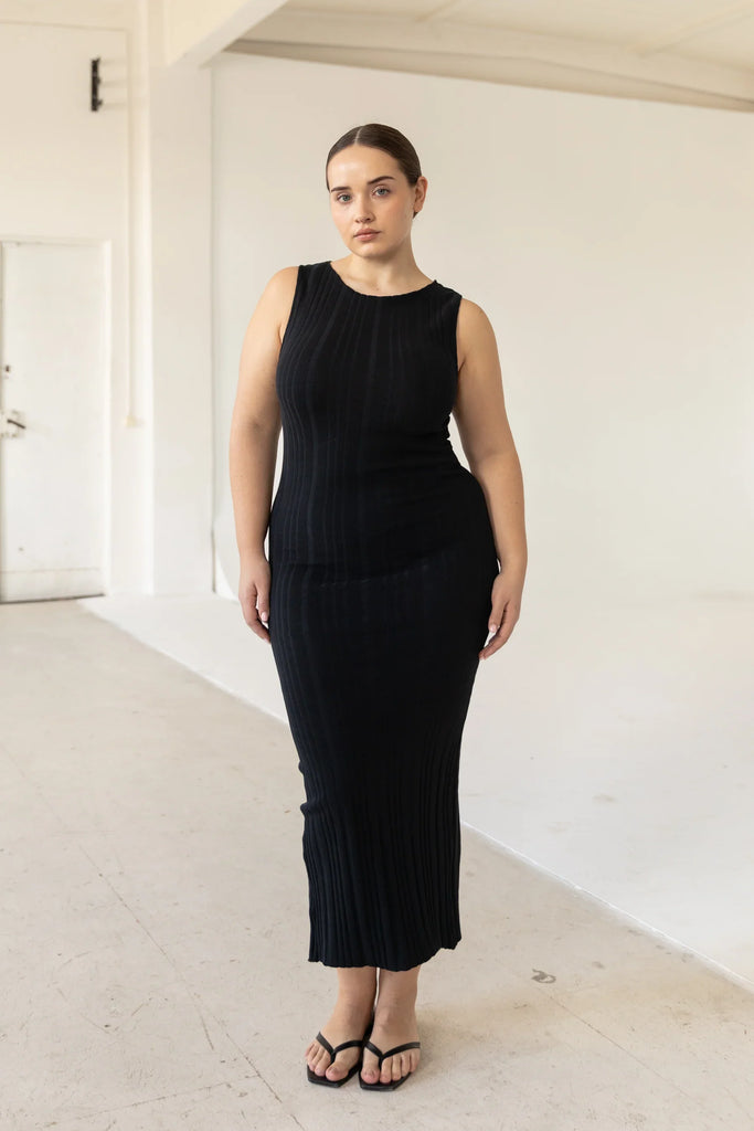 Wide Rib Dress Black | Sustainable Women's Dresses The Slow Label Wide Rib Dress Black | Sustainable Women's Dresses The Slow Label