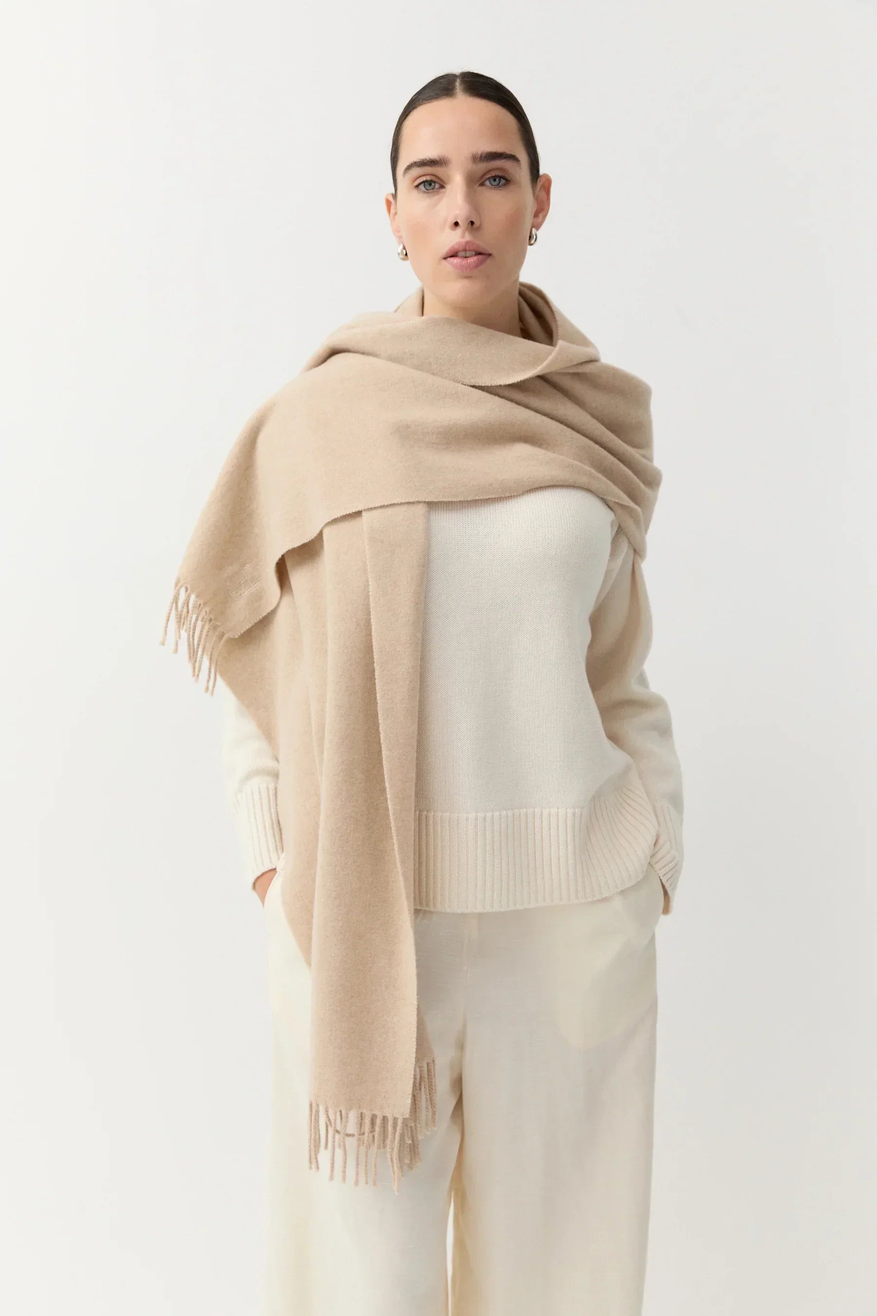 Woven Scarf Beige | Sustainable Women's Accessories – The Slow Label
