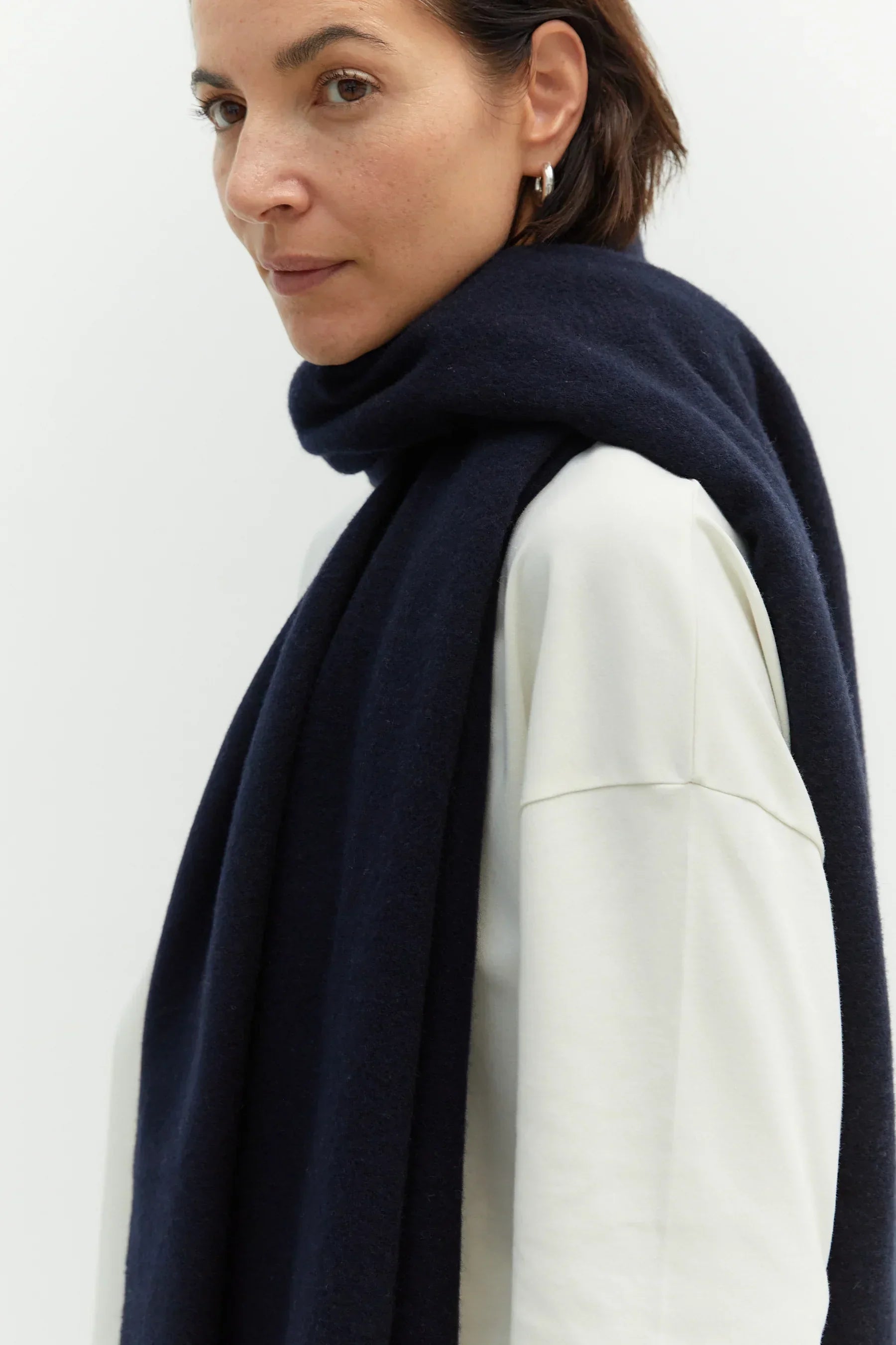 Woven Scarf Navy | Sustainable Women's Accessories – The Slow Label